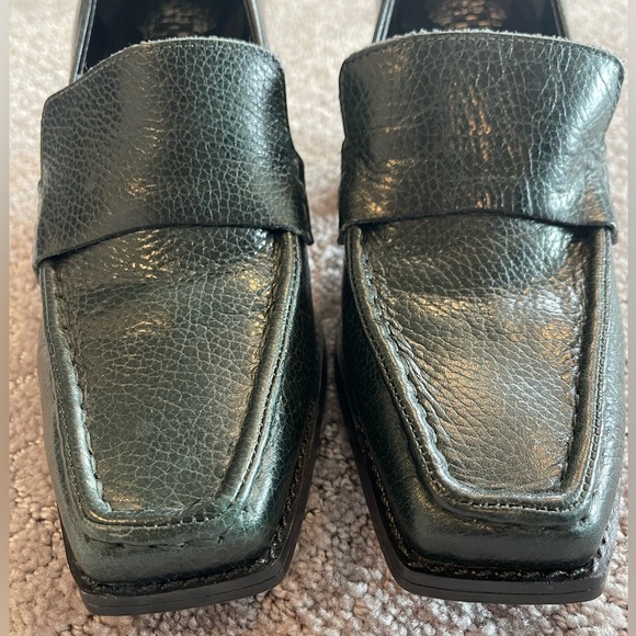 Vince Camuto Segellis Women's Green Leather Block Heel Loafers, Size 8.5 M, NWOT - Picture 3 of 13